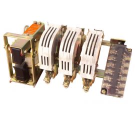 07.11.01 Контакторы КТ6600